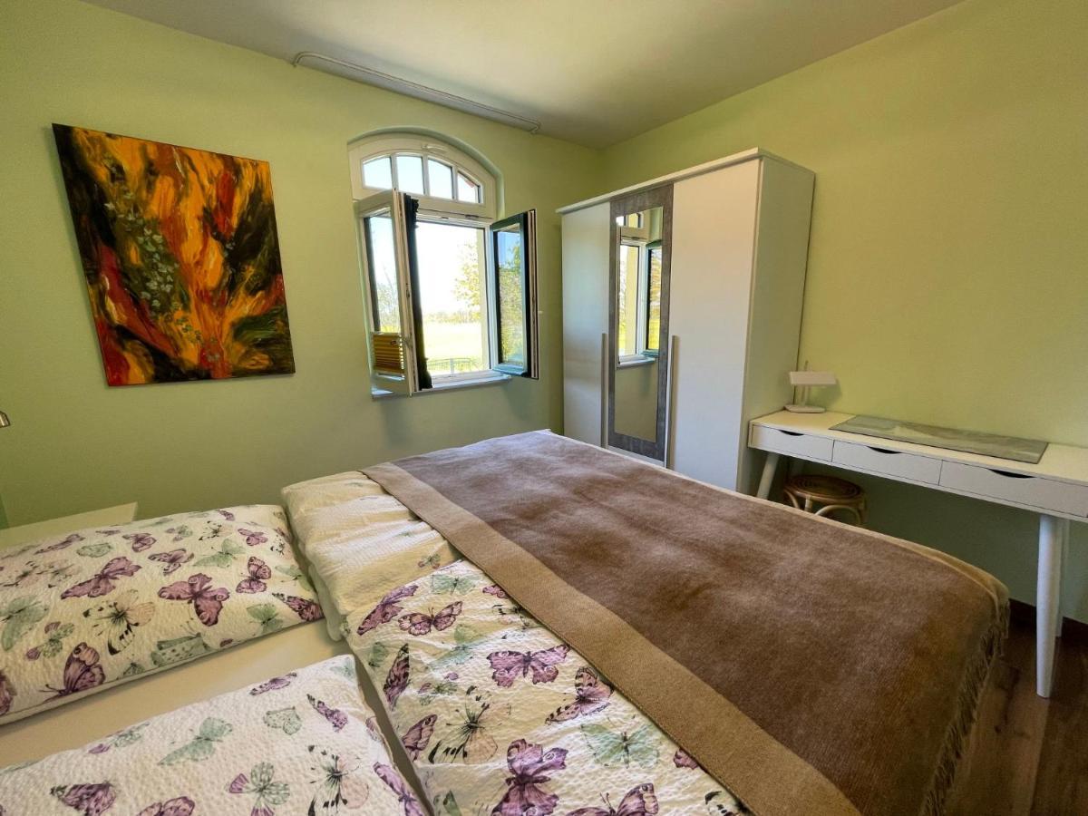 Zarrentin  Apartment Altherscher Hof-4 By Interhome מראה חיצוני תמונה